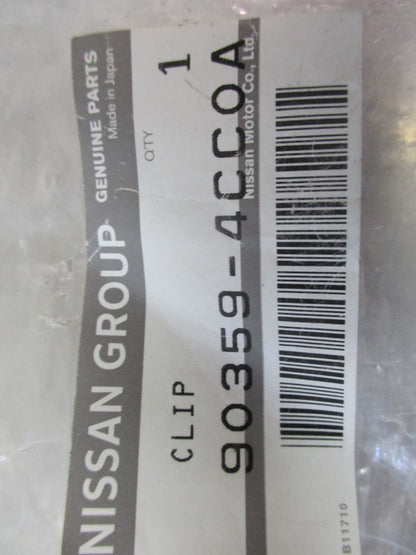 Nissan X-Trail Genuine Rear Seat Clip Fastener New Part