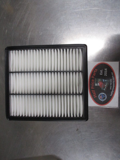 Mitsubishi Pajero Genuine Engine Air Filter New Part