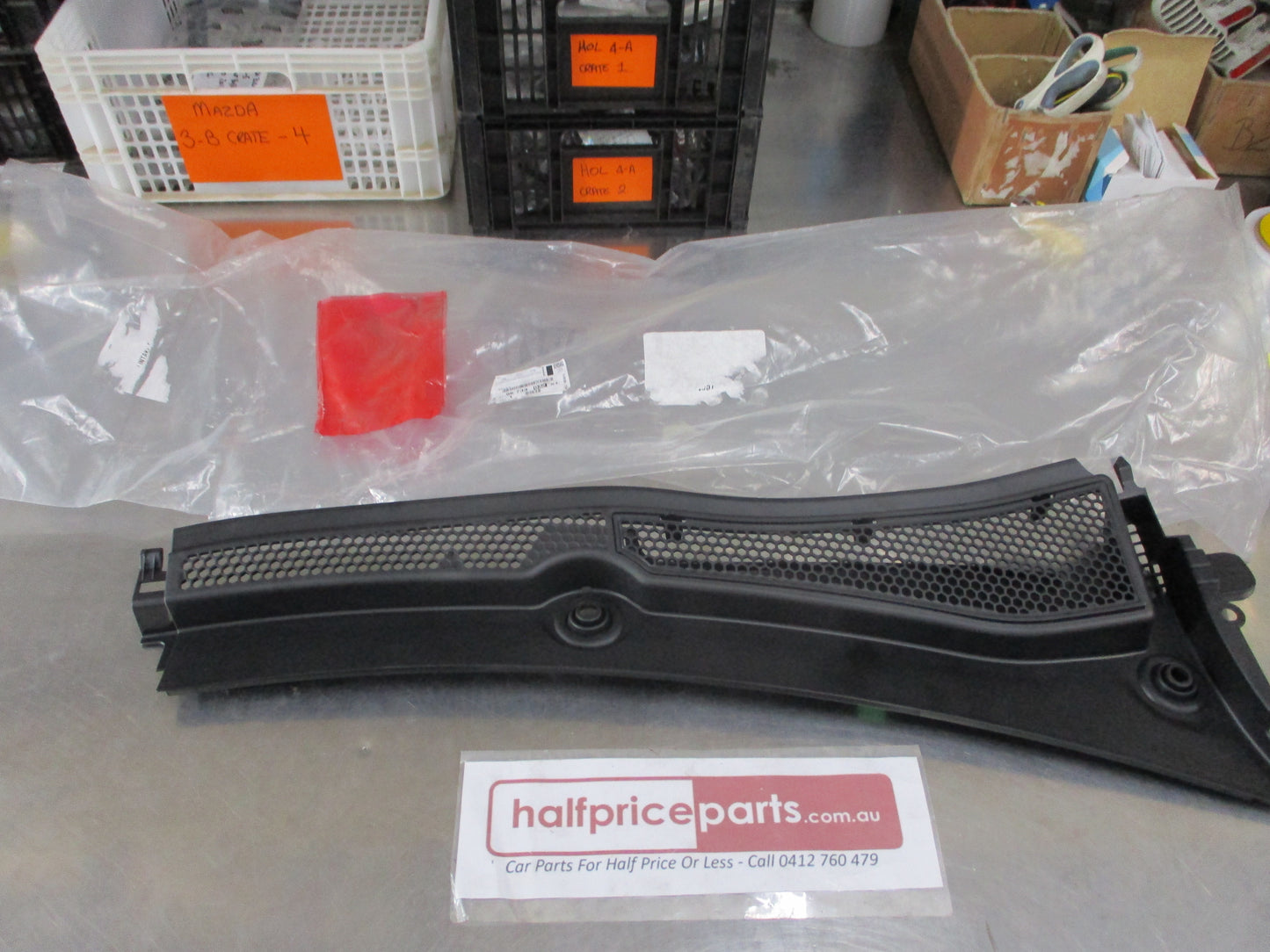 Peugeot 308 Genuine Right Hand Front Windscreen Cowl (Drivers) New Part