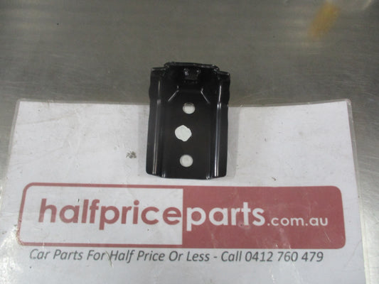 Toyota Landcruiser Genuine No.1 Fuel Tank Support Bracket New Part
