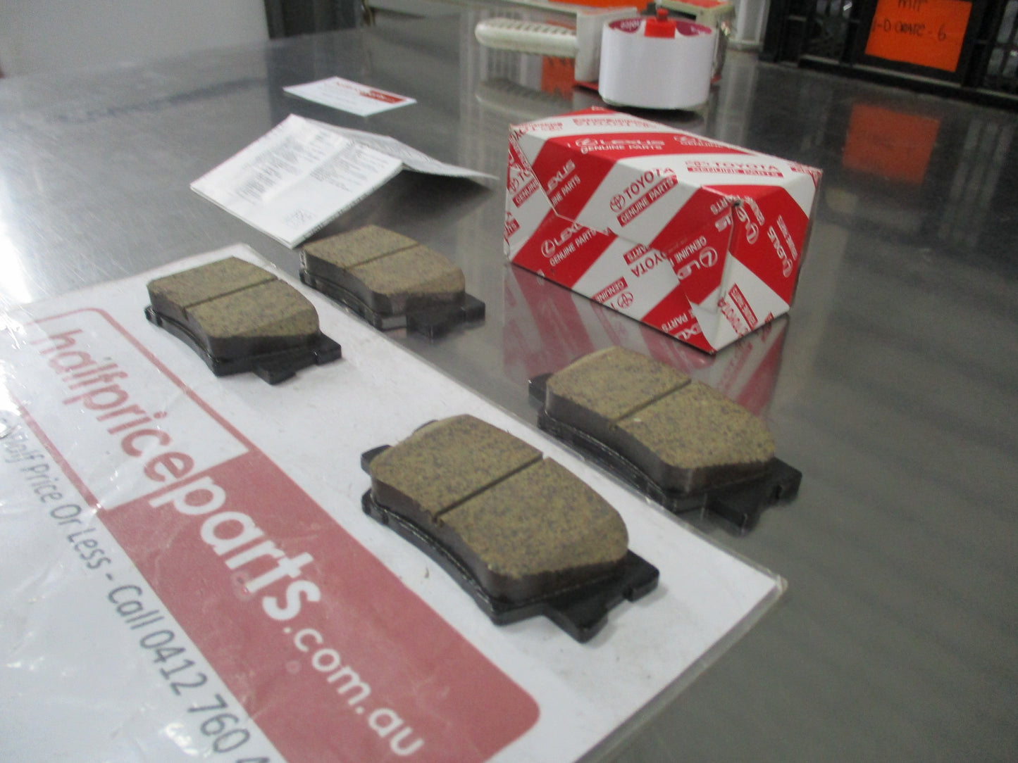 Lexus ES350 Genuine Rear Brake Pad Set New Part