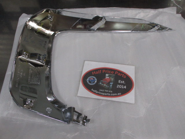 Mitsubishi Pajero Sport Genuine Front Bumper Upper Chrome Garnish New Part