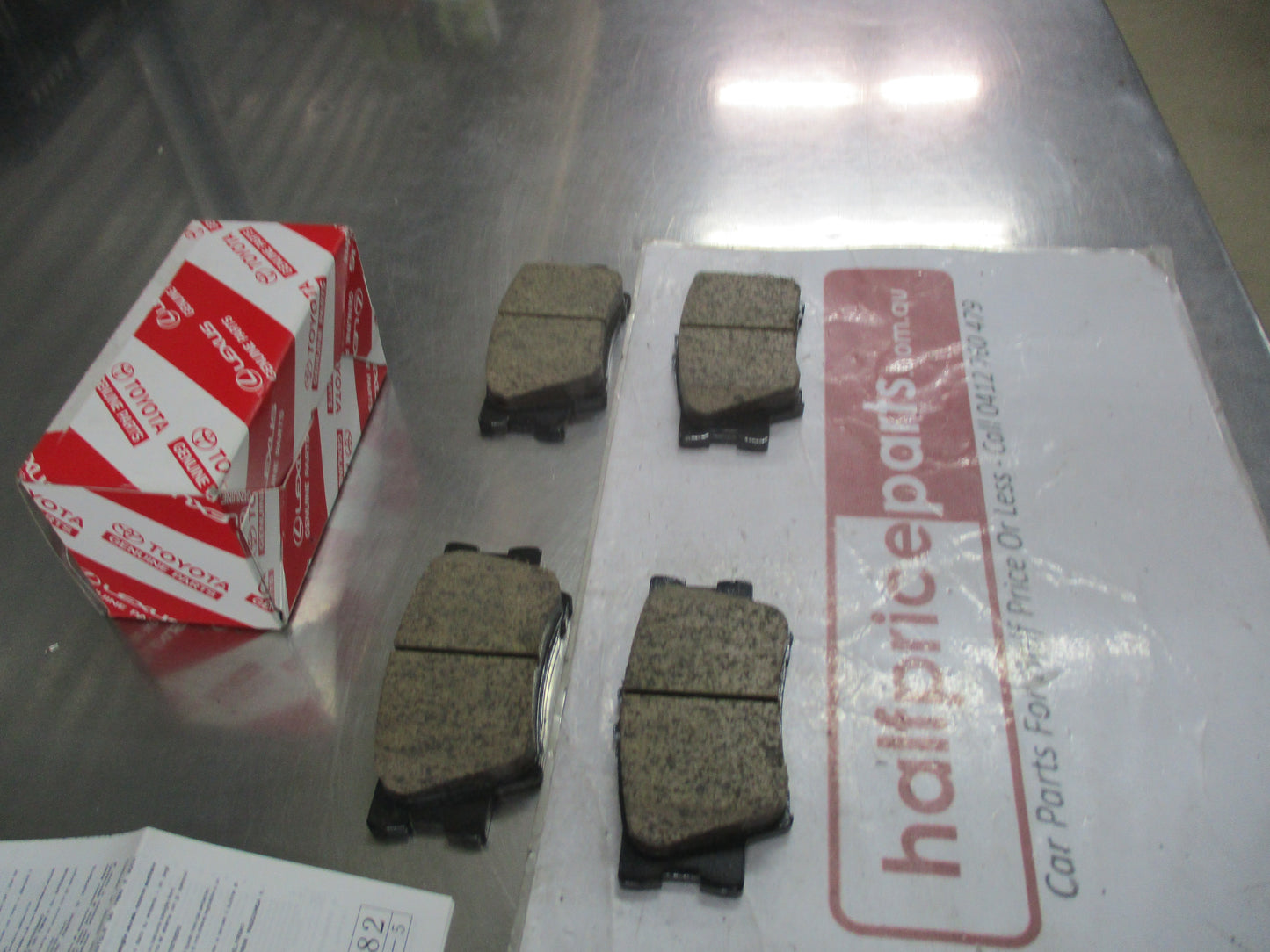 Lexus ES350 Genuine Rear Brake Pad Set New Part