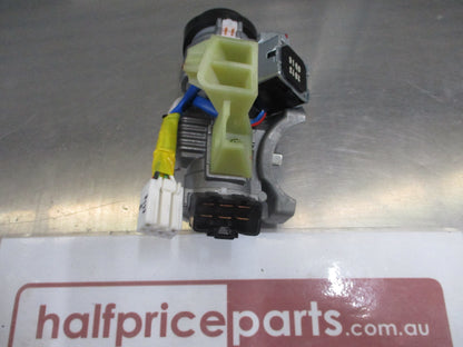 Kia Optima Genuine Key And Cylinder Lock And 2 Keys 2 Fobs New Part