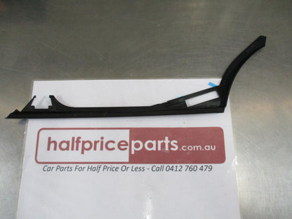 Honda Jazz Genuine Front Left Quarter Glass Garnish New Part