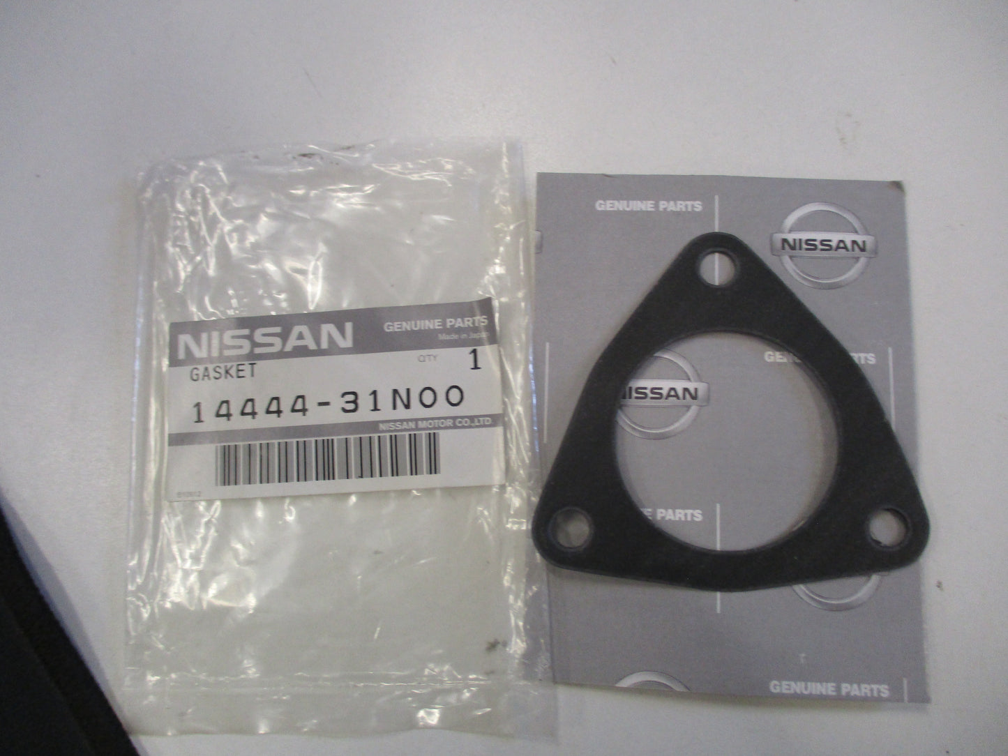 Nissan Patrol Genuine TD42T Turbo Outlet Gasket New