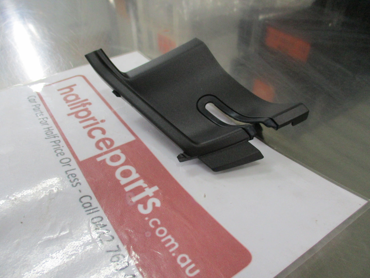 Suzuki Jimny Genuine Right Hand Top Cowl Garnish Assembly New Part