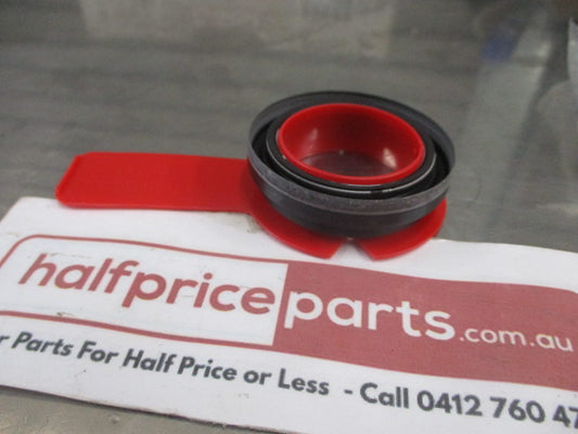 Ford Fiesta/Focus Genuine Front Axel Seal New Part