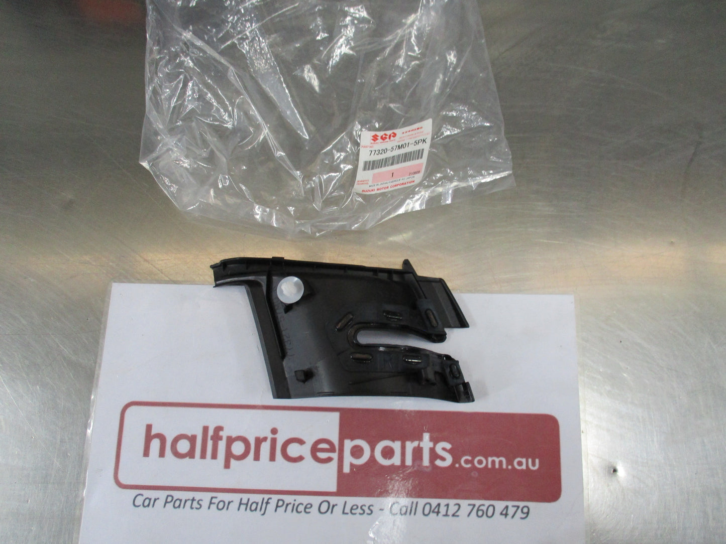 Suzuki Jimny Genuine Right Hand Top Cowl Garnish Assembly New Part