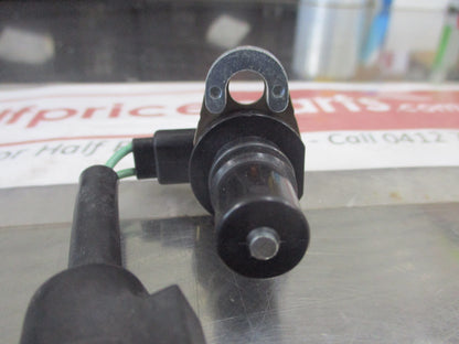 Mazda Protege/323 Genuine Automatic Transmission Speed Sensor Pulse Generator New Part.