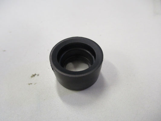 Isuzu D-Max Calliper Pin Boot New