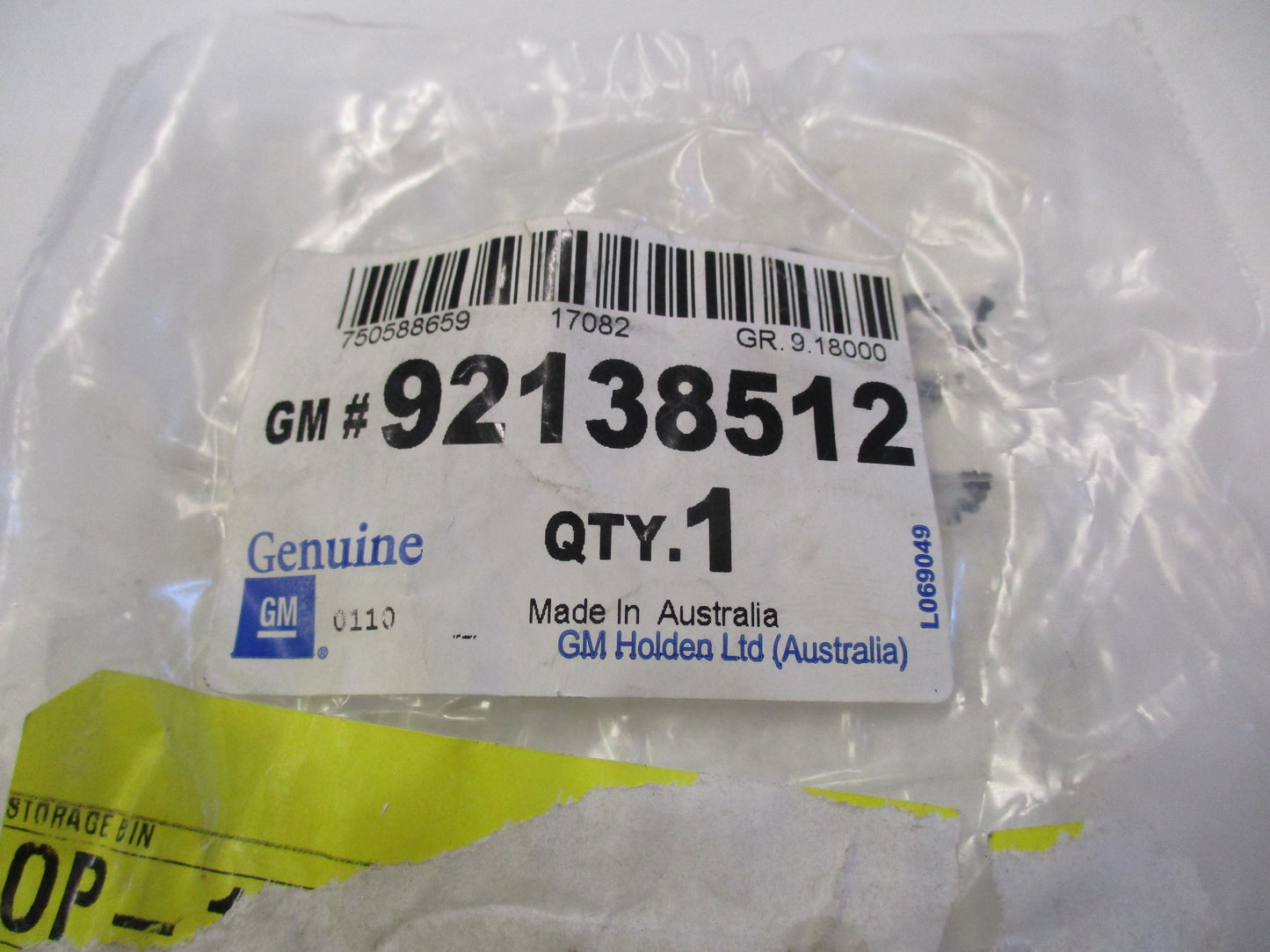 Holden VS Commodore Genuine Idler Pulley Bolt New