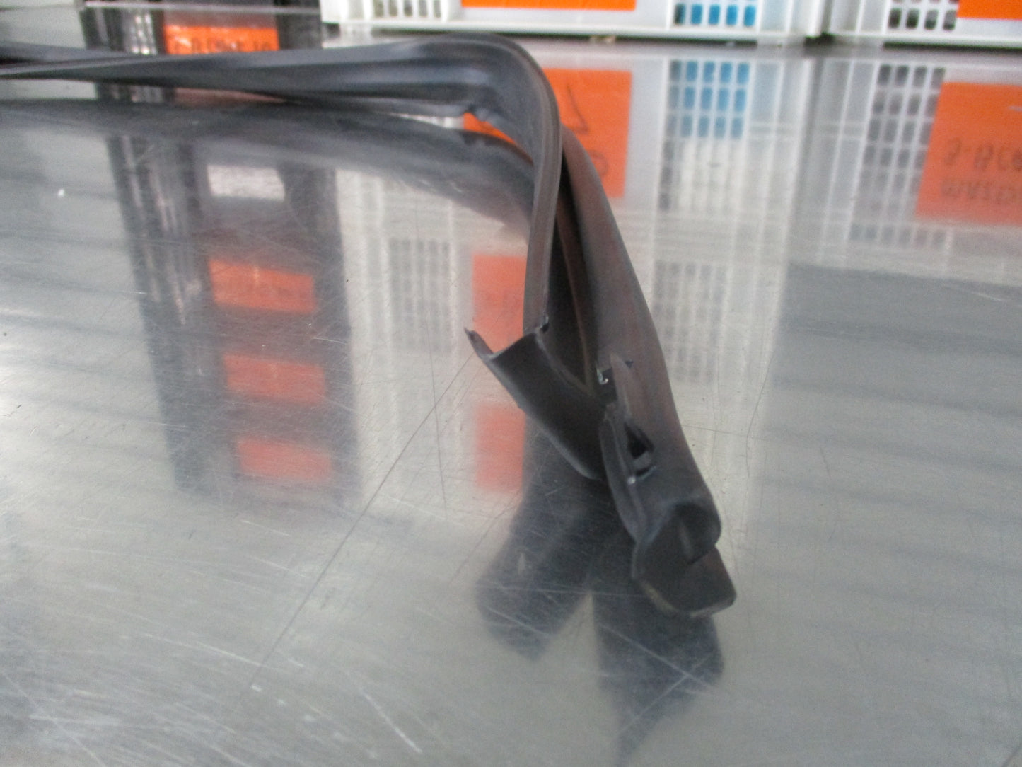 Holden Captiva Genuine Rear Door Weatherstrip Seal New Part