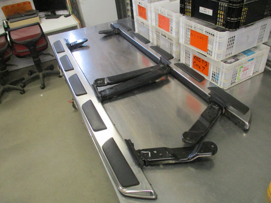 Audi Q5 Genuine Running Board Pair Left And Right Used