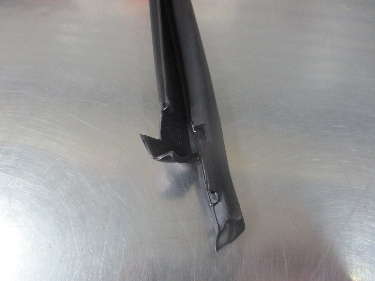 Holden Captiva Genuine Rear Door Weatherstrip Seal New Part