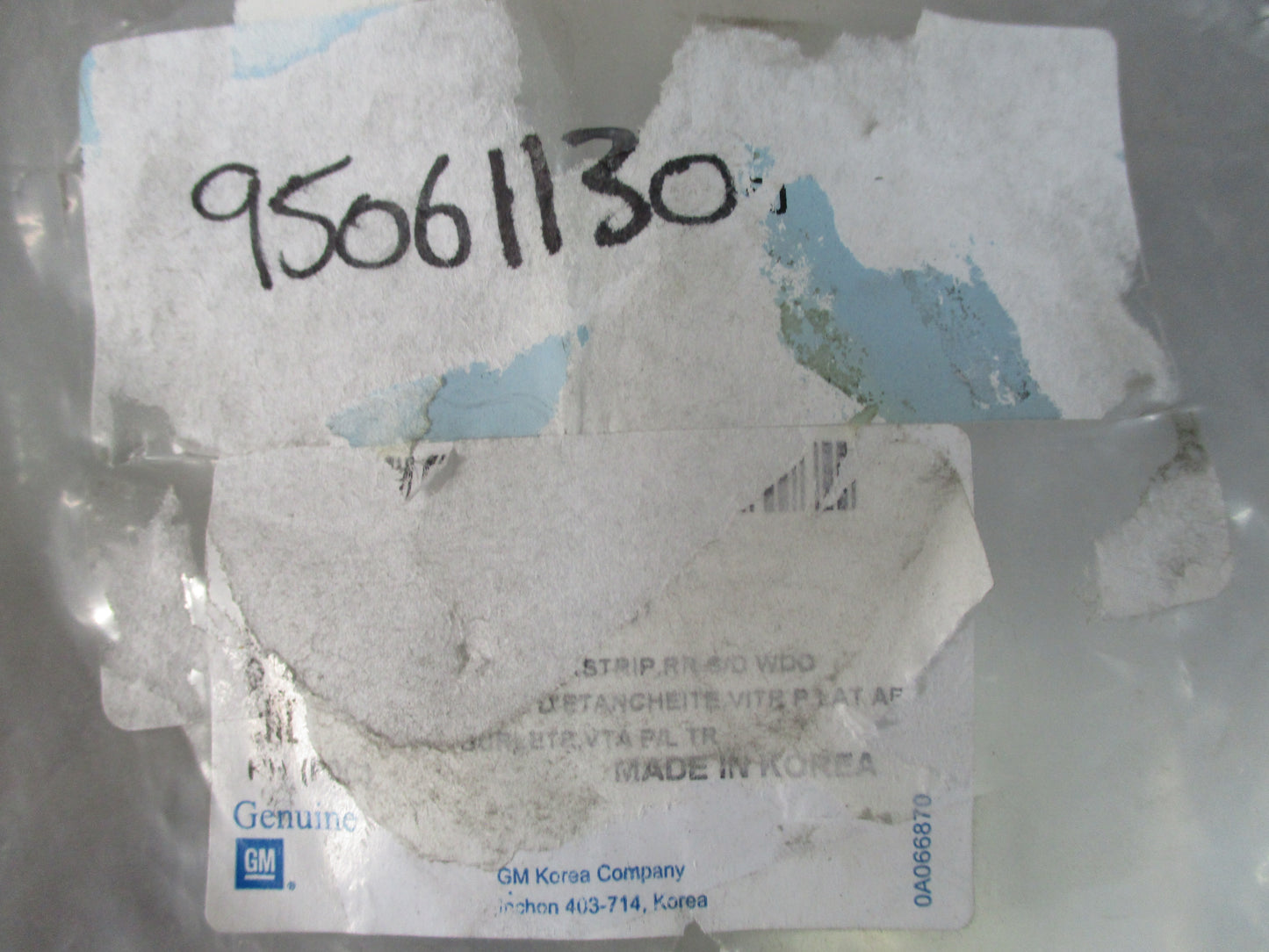 Holden Captiva Genuine Rear Door Weatherstrip Seal New Part