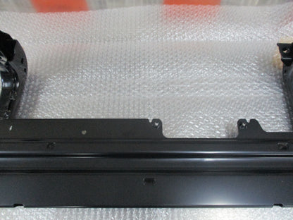Mitsubishi Pajero Genuine Right Hand Side Step Frame New Part