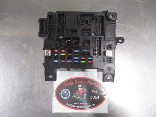 Mitsubishi Lancer Evolution  Genuine Fuse Relay Box Relay Module New Part