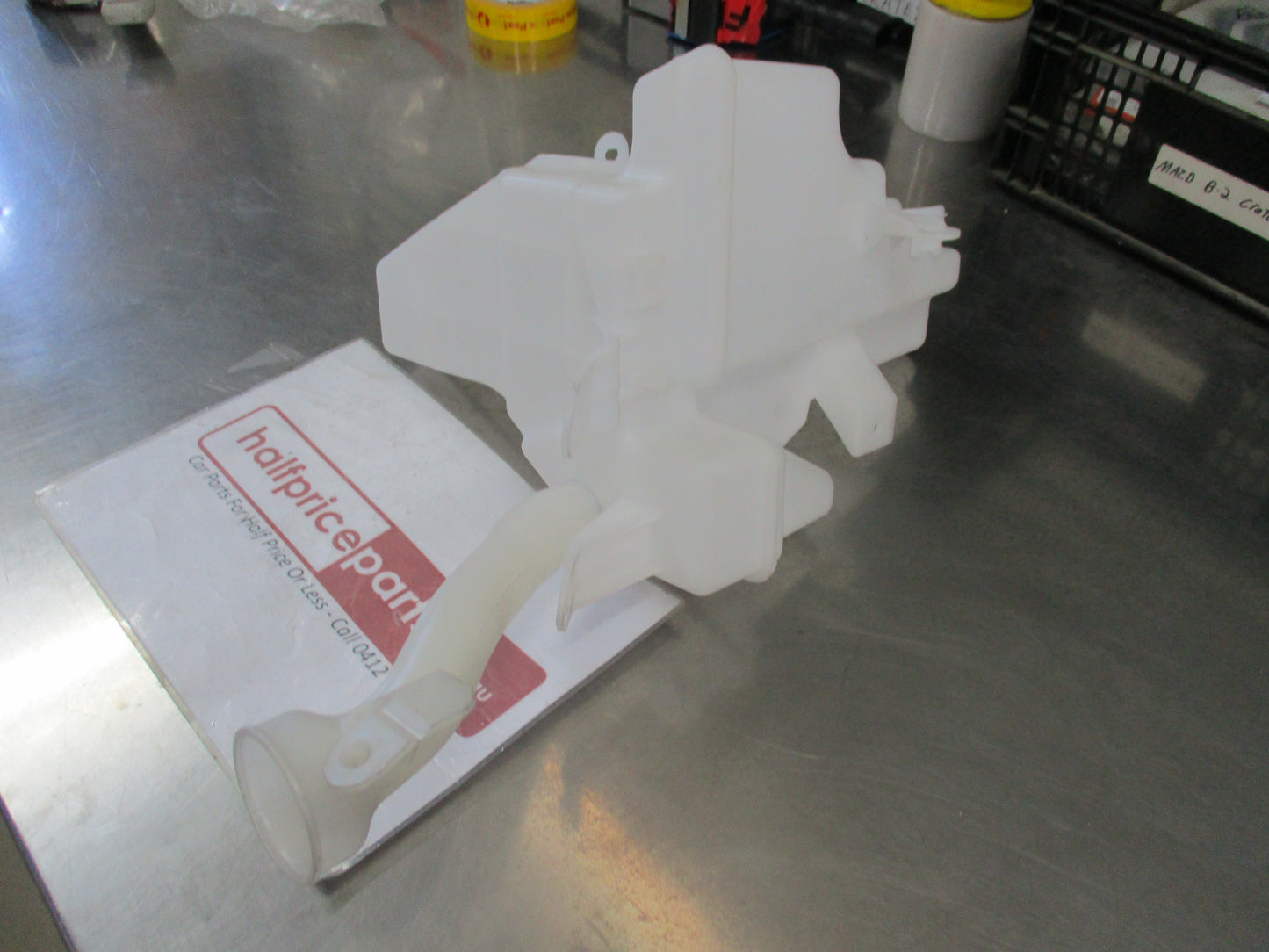 Suzuki Grand Vitara Genuine Washer Tank Assembly New Part