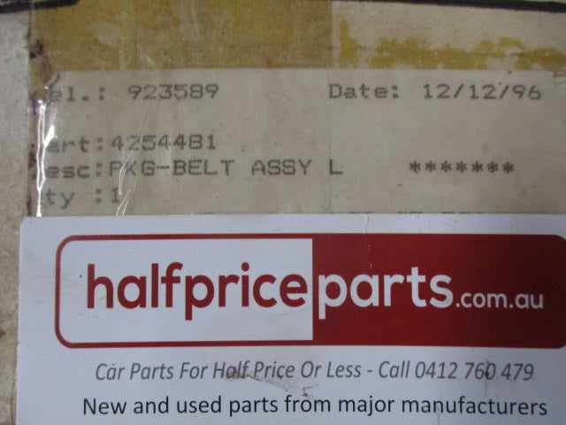Mitsubishi Colt 5 Door Genuine Left Hand Front Seat Belt New Part
