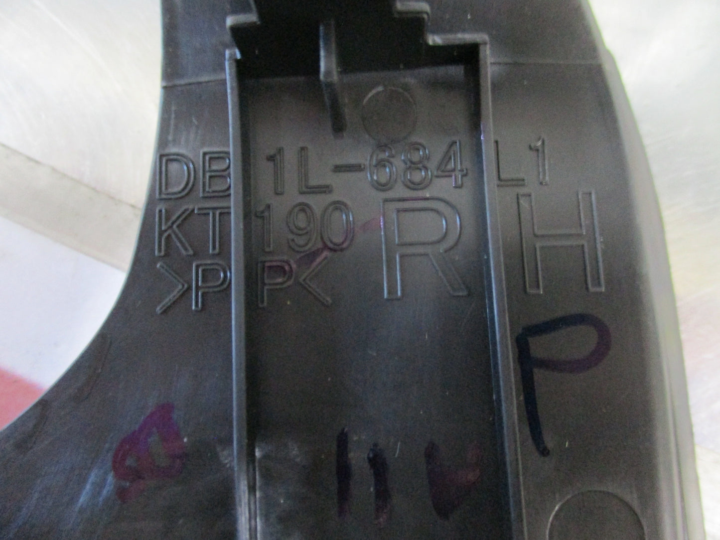 Mazda 2 Hatch Genuine Front Right Hand (Drivers) Window Control Surround New Part