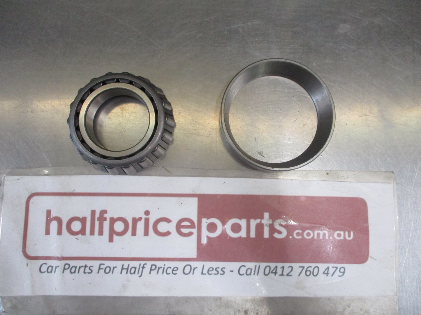 Ford 0409/0811 Mazda T3500/T4000/T4600 Genuine Front Wheel Bearing New Part