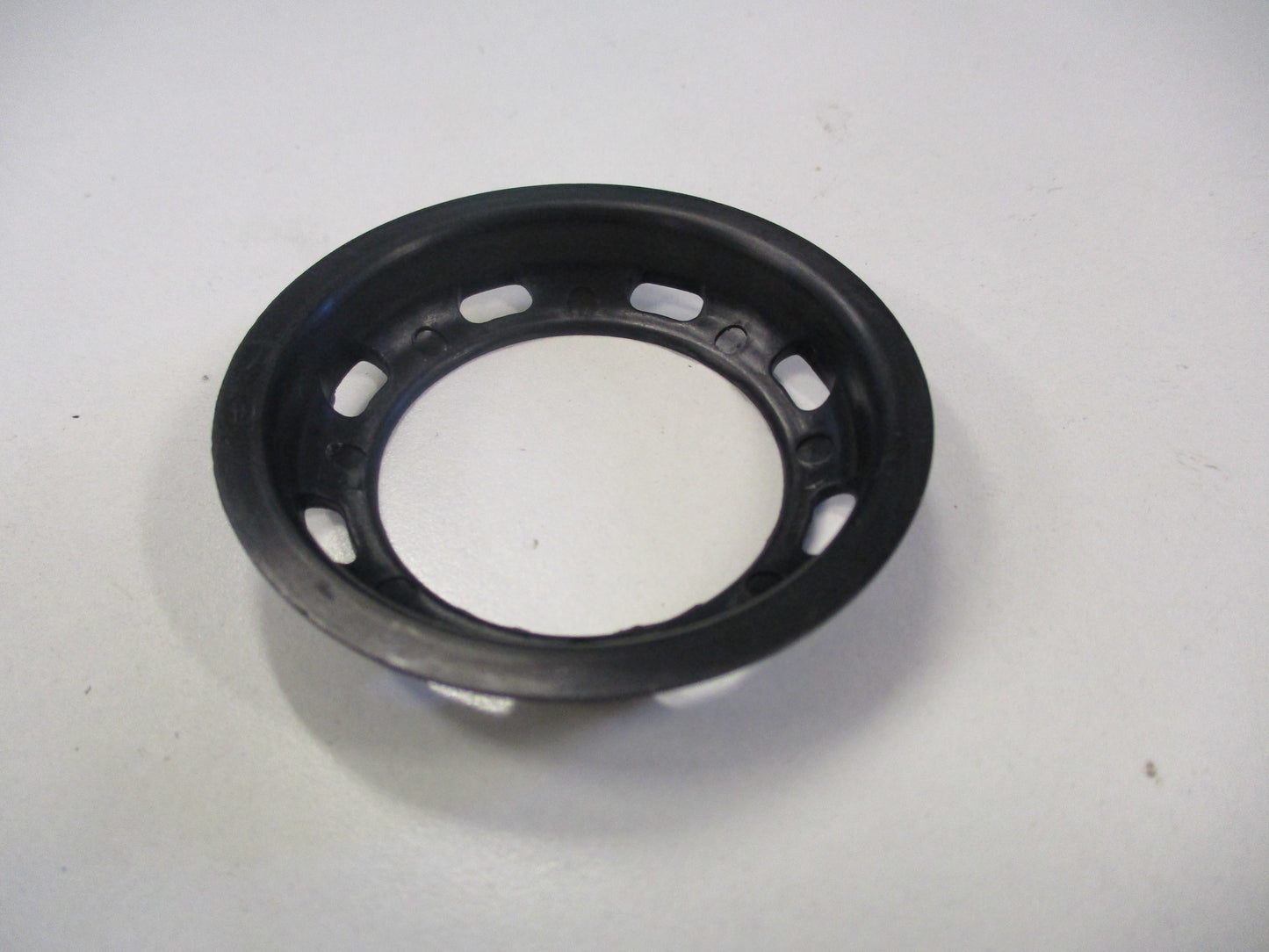 Holden Genuine Axle Oil Seal Protector New