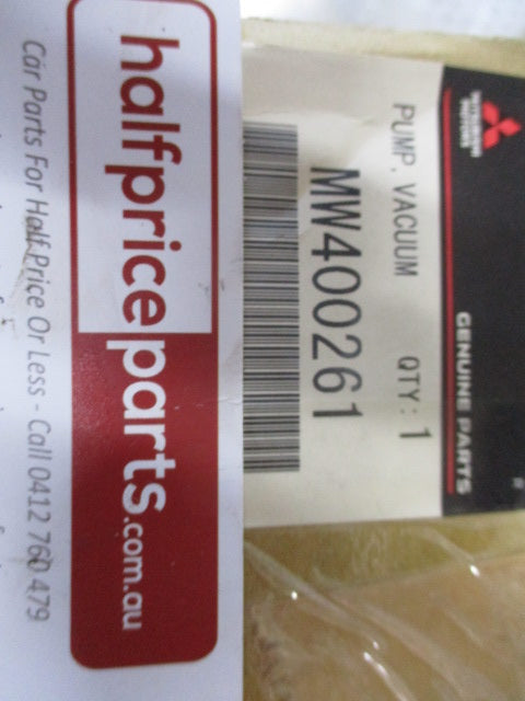 Mitsubishi Imiev Genuine Vacuum Pump EV Brakes BS New Part.