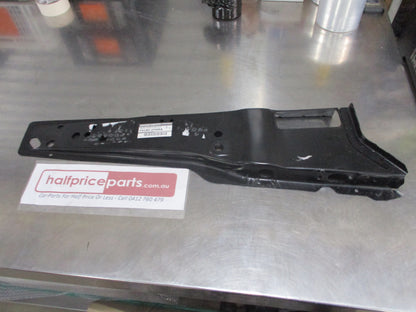 Nissan Navara D22 Genuine Right Hand Front Inner Bonnet Reinforcement New Part
