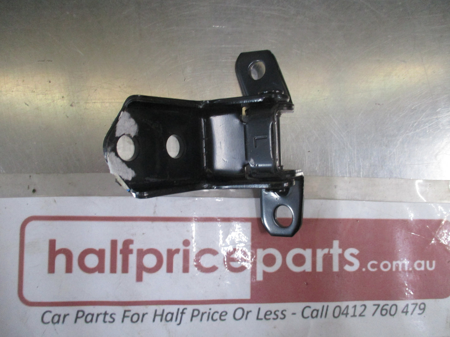 Mazda 3 / 6 Genuine Left Hand Lower Rear Door Hinge B New Part