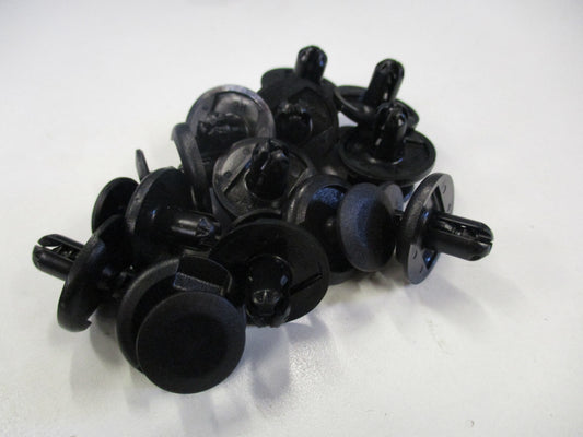 Suzuki Genuine Fairing Mount Clip New