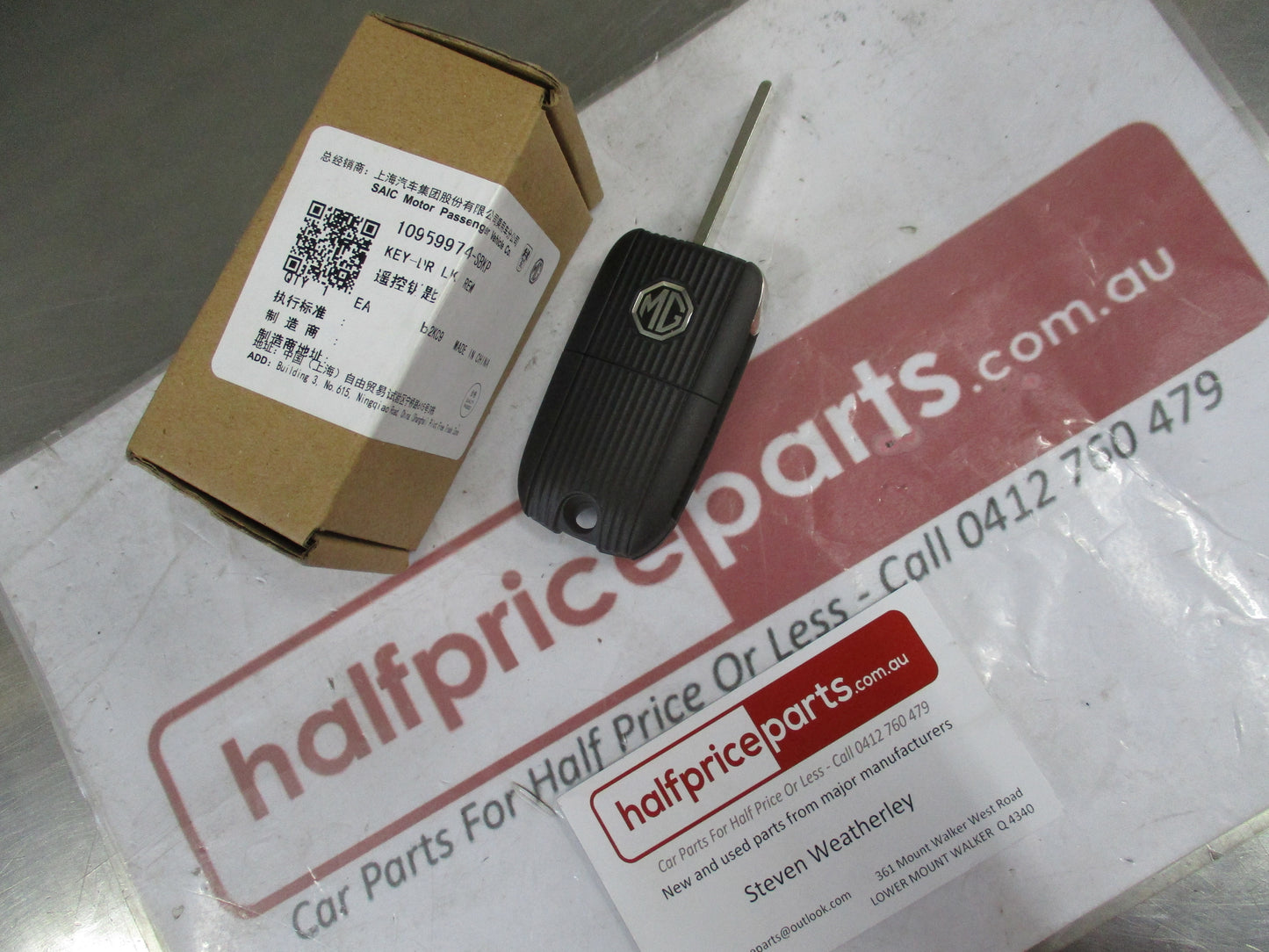 MG ZS Genuine 3 Button Flip Remote Key (Un-Cut) New Part