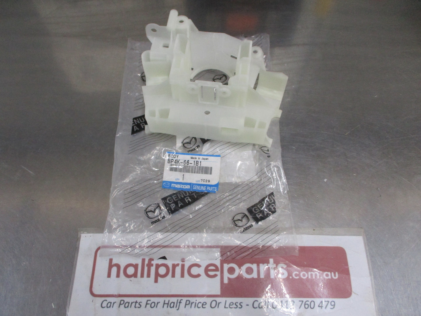 Mazda 3/5 Genuine Steering Column Switch Housing New Part