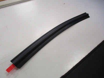 Honda HRV Genuine Rear Windshield Drivers Side Rubber New