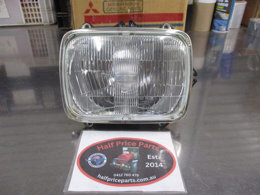 Mitsubishi Triton Genuine Right Hand Head Light 12 Volt New Part