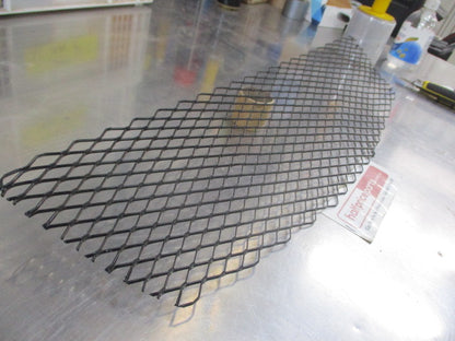 Upper Grille Mesh Look At Photos For Measurements New Part