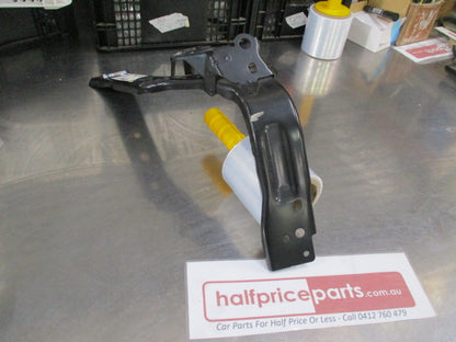 Mazda CX-7 Genuine Front Upper Right Hand Radiator Panel Support Bracket New Part