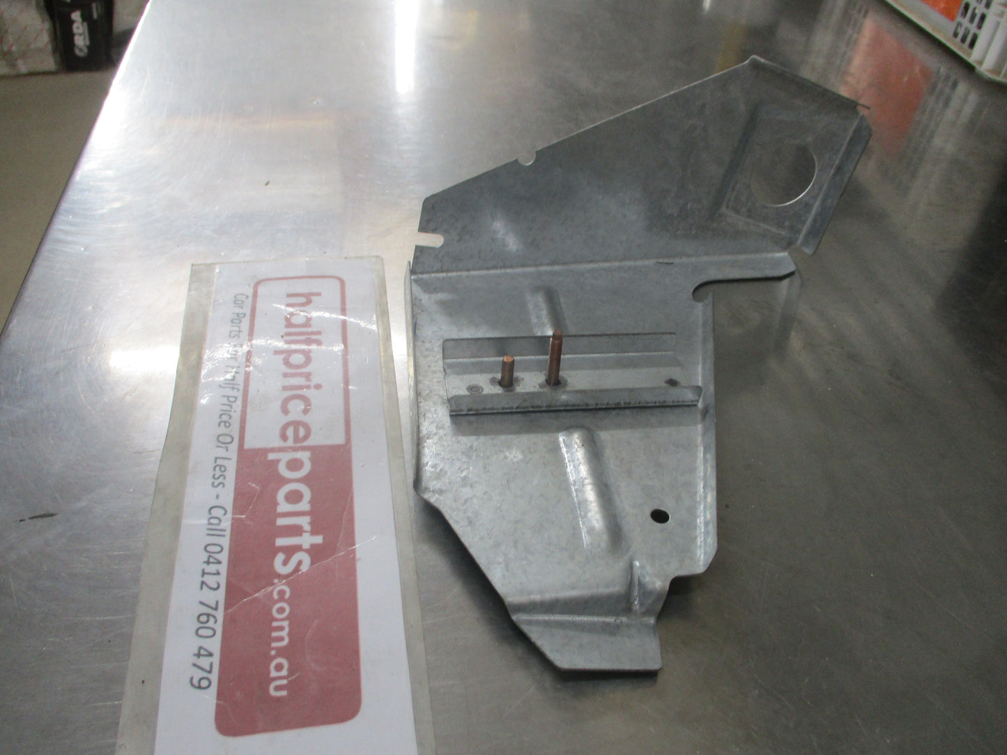 Holden VT-VX-VY-VZ-HSV Commodore Genuine Right Hand Front Wheel Rail Corner Panel New Part