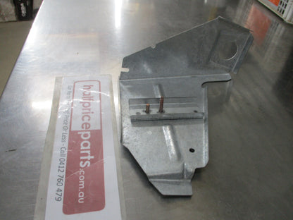Holden VT-VX-VY-VZ-HSV Commodore Genuine Right Hand Front Wheel Rail Corner Panel New Part