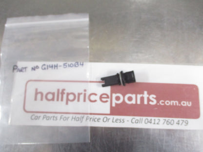 Mazda CX-7 / RX-8 Genuine Tail Light Bulb Socket New Part