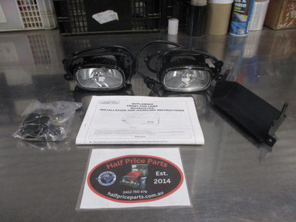 Mitsubishi Outlander Genuine Front Fog Light Kit (Left & Right) New Part