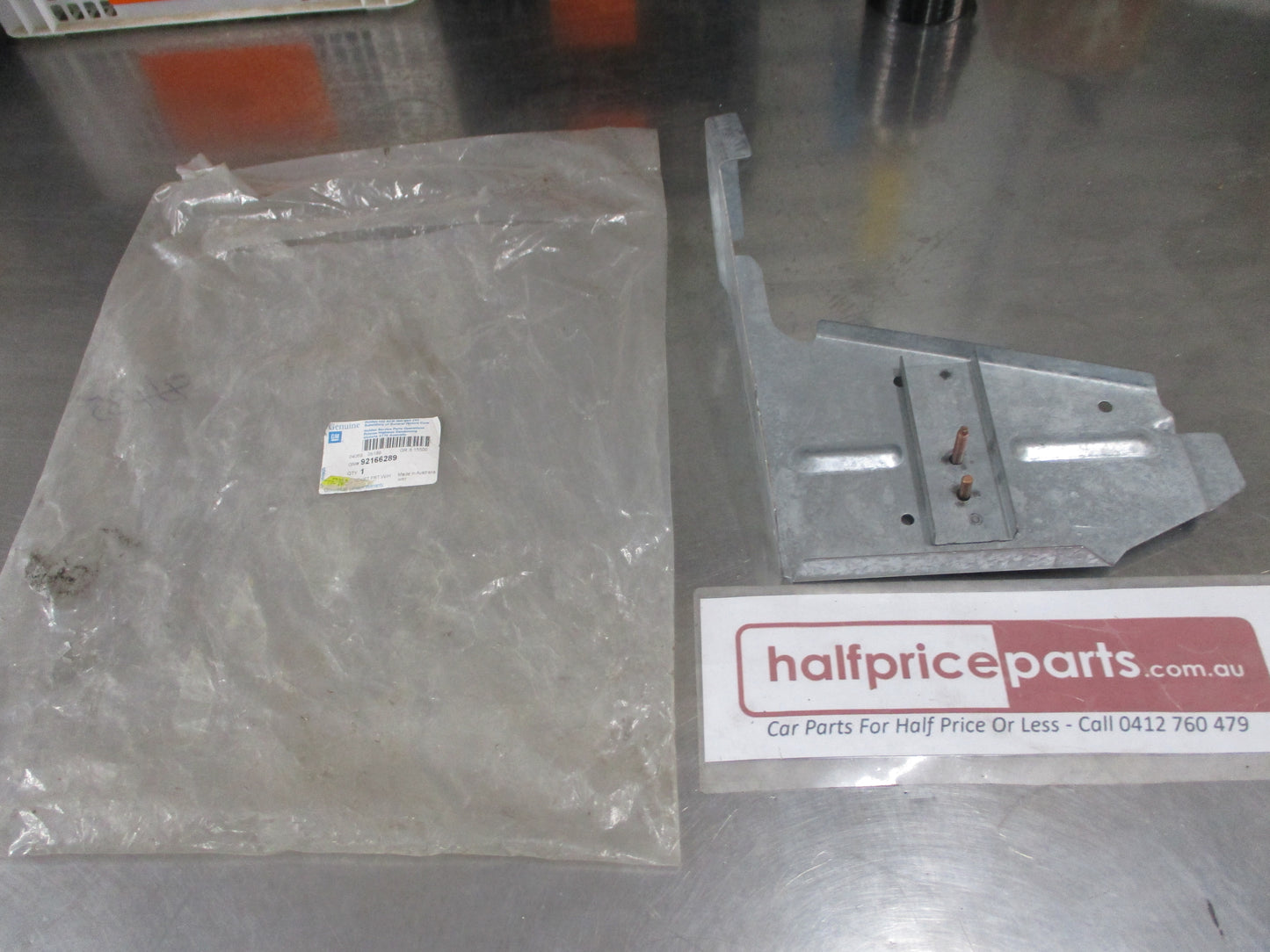 Holden VT-VX-VY-VZ-HSV Commodore Genuine Right Hand Front Wheel Rail Corner Panel New Part