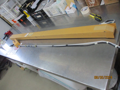 Isuzu D-Max Genuine A-Pillar Radio Antenna Assembly New Part