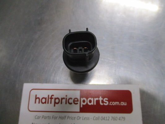Mazda 6 Genuine Rear Indicator Light Bulb Socket New Part