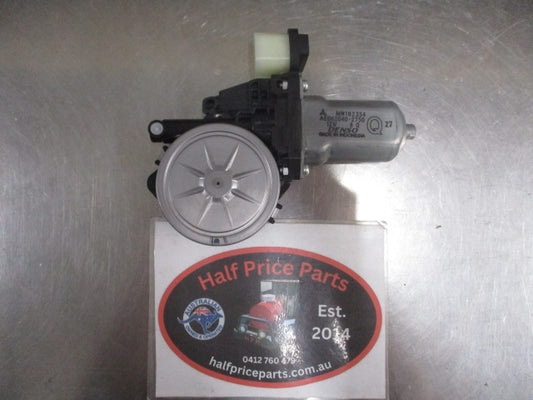 Mitsubishi Triton D/Cab Genuine Left Hand Rear Power Window Motor New Part