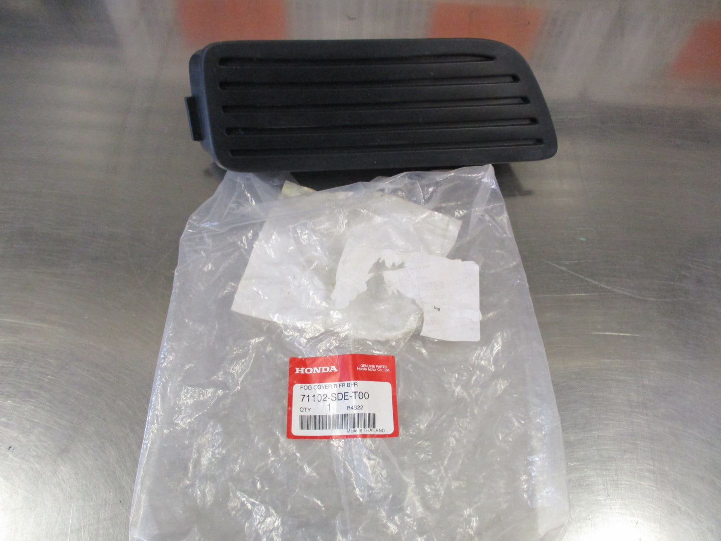 Honda Accord Genuine Front Right Fog Light Cover New