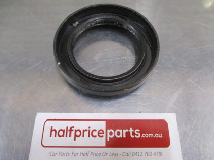 Mazda BT-50 UN Genuine Rear Transfer Case Extension Oil Seal New Part