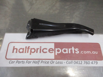 Mazda CX-7 Genuine Left Hand Front Guard Bracket New Part