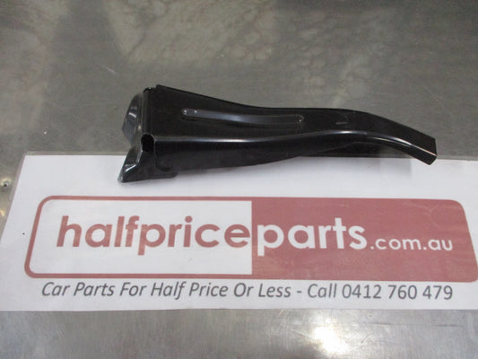 Mazda CX-7 Genuine Left Hand Front Guard Bracket New Part