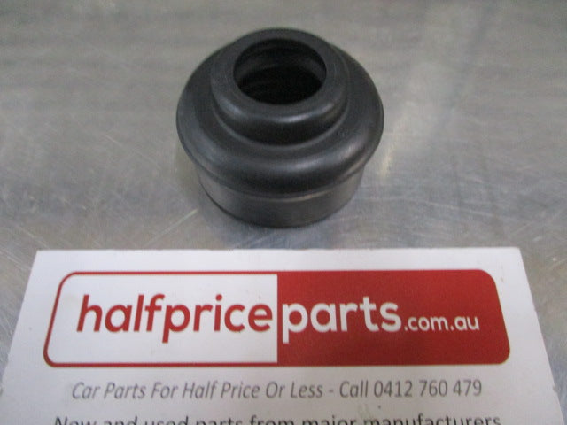 Mazda B2600/B2200 Genuine Upper Control Arm Seal New Part